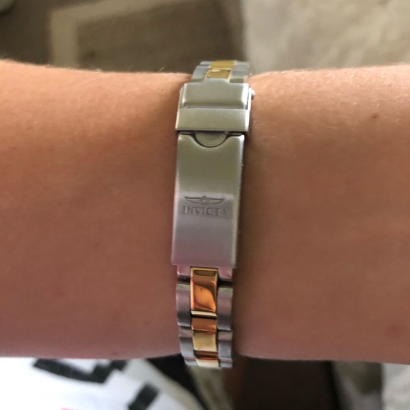 Watch - Picture 2 of 4